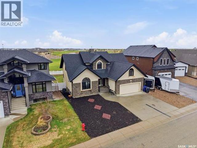 418 Nicklaus Drive, Warman, SK, S0K 4S0 house for sale | Listing ID SK040571 | Royal LePage