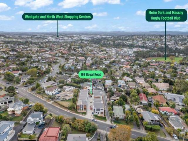 4/196 Royal Road, Massey, Waitakere City