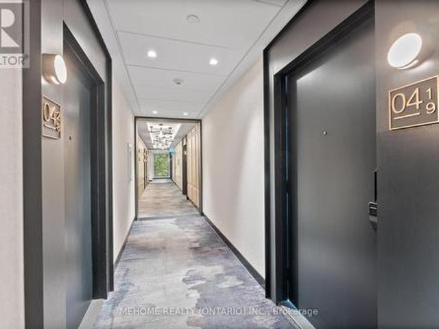 419 3 William Coltson Avenue, Oakville, ON, L6H 7W6 condo for sale | Listing ID W12238 | Royal LePage