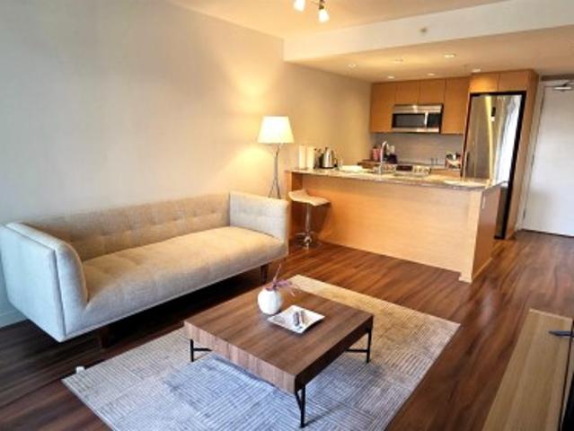 419 13 Th Street E, North Vancouver, BC, V7L 0C4 Single Family Property For Sale | Listing ID R3098 | Royal LePage