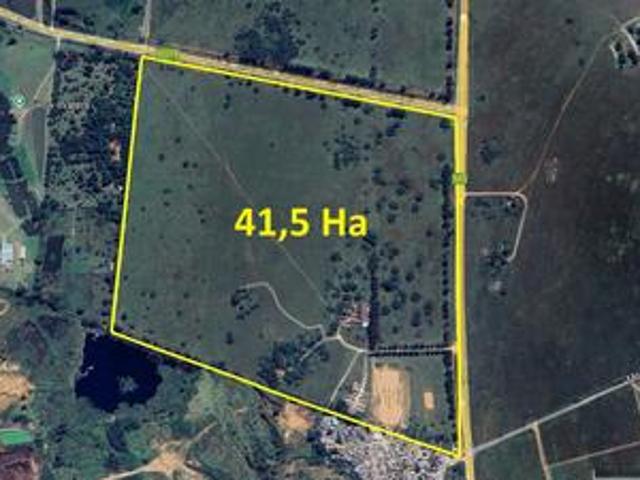 41.5 hectare development property wi.