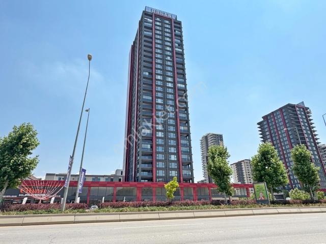 4+1 13.kat Doğan Tower'da Bulvara Cephe Eşsiz Ada Mutfaklı