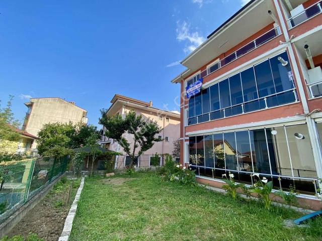 4+1 | 185 M² | Dubleks Daire | Serdivan Belediyesi'ne 600 M