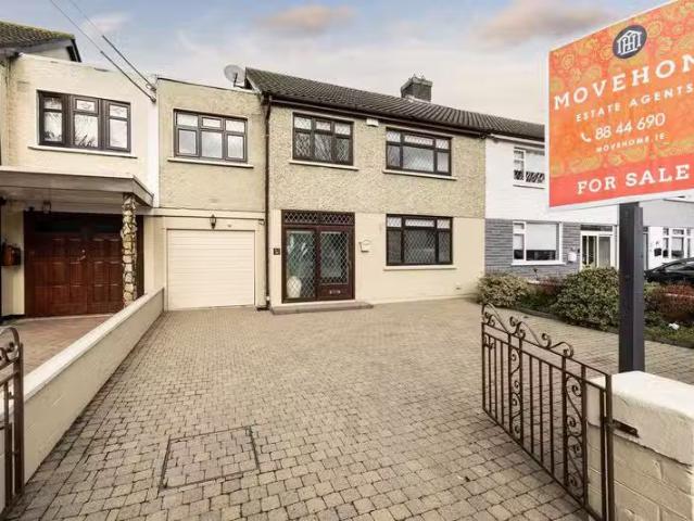 41 Tonlegee Road, Raheny, Coolock, Dublin 5, D05FF88 is for sale