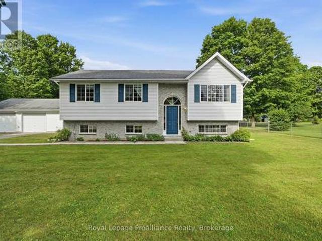 41 Bay Street, Belleville Thurlow Ward, ON, K0K 2V0 house for sale | Listing ID X13541 | Royal LePage