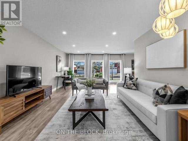 41 Eastlea Crescent, Toronto, ON, M1T 3A5 house for sale | Listing ID E12977 | Royal LePage