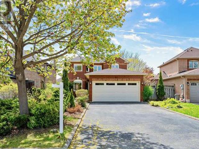 41 Killaloe Crescent, Halton Hills, ON, L7G 5N2 house for sale | Listing ID W13122 | Royal LePage