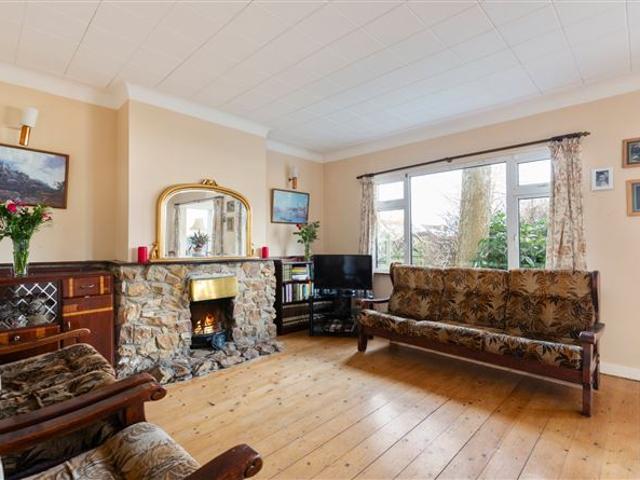 41 Laurel Road, Dundrum, Dublin 14 Sherry FitzGerald Dundrum 4902 MyHome. Ie Residential