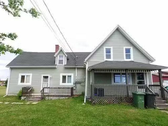 41 Main Drive East, Miscouche, PE, C0B 1T0 house for sale L.