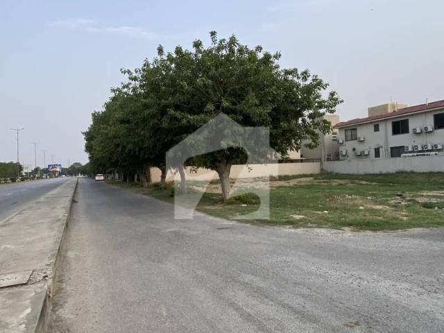 41 Marla Corner Plot On Main 150 Feet Road To Dha Raya Excess Land Paid