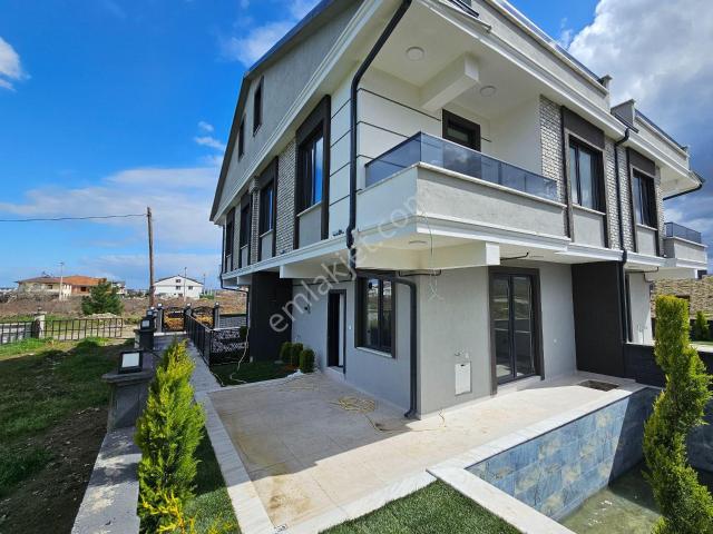 4+1 Müstakil Havuzlu, Jakuzili, Ebevyn Banyolu Lüks Villa
