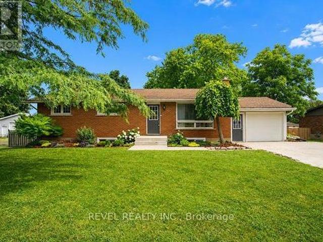 41 Pinehill Drive, Brantford, ON, N3T 0L1 house for sale | Listing ID X13549 | Royal LePage