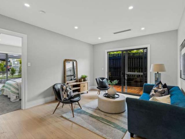 41 Surf View Crescent, Red Beach, Rodney