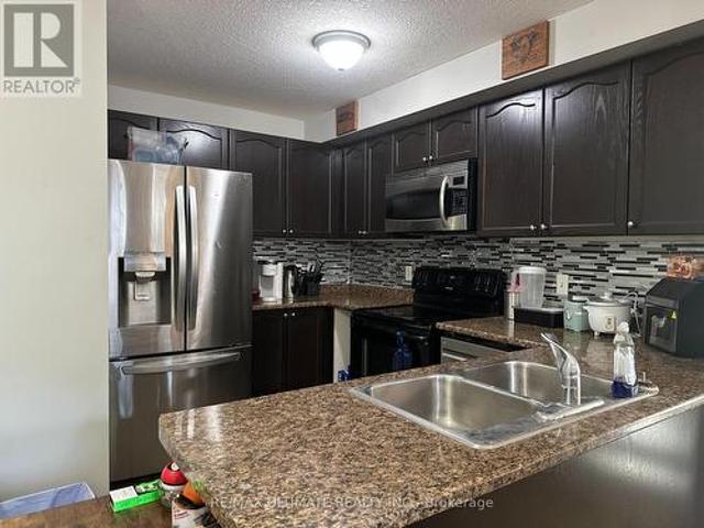41B 15 Carere Cres, Guelph, ON, N1E 0K4 townhouse for sale | Listing ID X12011 | Royal LePage