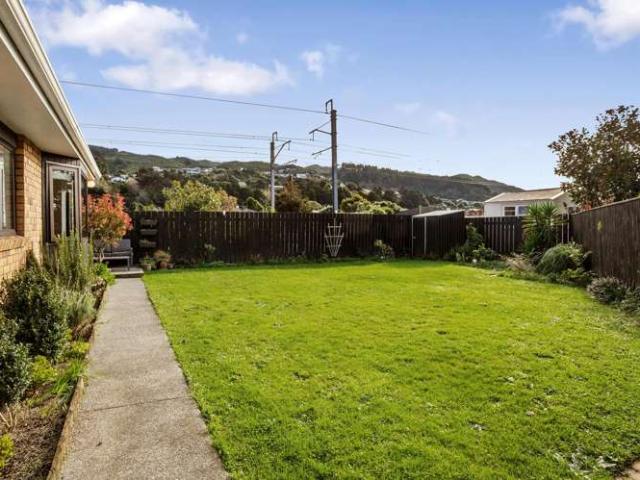 41B Duncan Street, Tawa, Wellington City