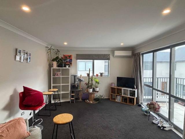 41b Huxley Street
