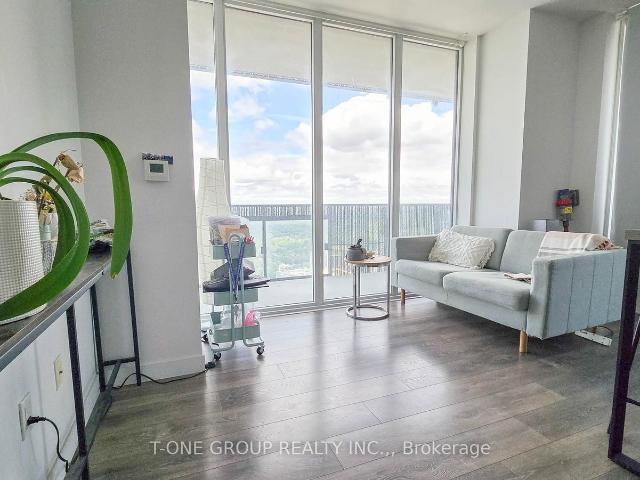 4208 8 Eglinton Avenue E, Toronto | Leased, C13543 | Condos. Ca