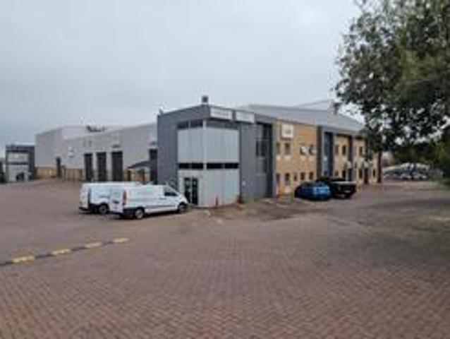 4200sqm warehouse to lease in corpor.