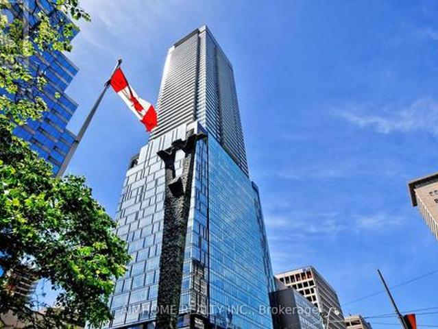 4203 University Avenue, Toronto, ON, M5G 0C1 condo for sale | Listing ID C13183 | Royal LePage
