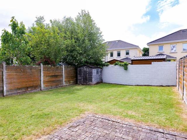 420,000 | 12 The Green, Oranhill, Oranmore, Co. Galway Sherry FitzGerald Oranmore 5016 MyHome. Ie Residential
