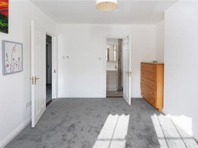 420,000 | 3 Cherrywood Heights, Midleton, Cork Colbert & Co 5000 MyHome. Ie Residential