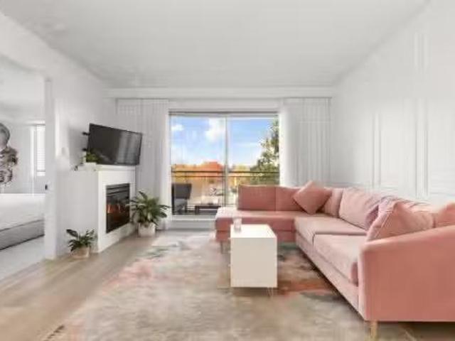 421 3333 Main Street, Vancouver, BC, V5V 3M8 lease for lease.