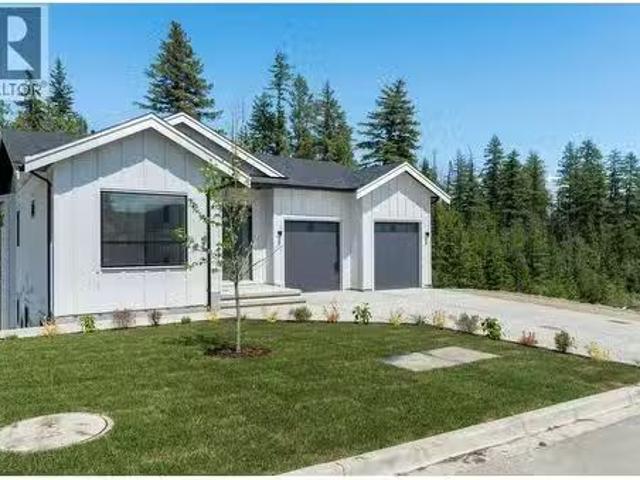 4221 69 Avenue Ne, Salmon Arm, BC, V0E 1K0 house for sale L.