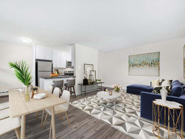 4222 Bathurst Street 1 Bedroom Apartment for Rent at 4222 Bathurst St, Toronto, ON M3H 3R2 Clanton Park