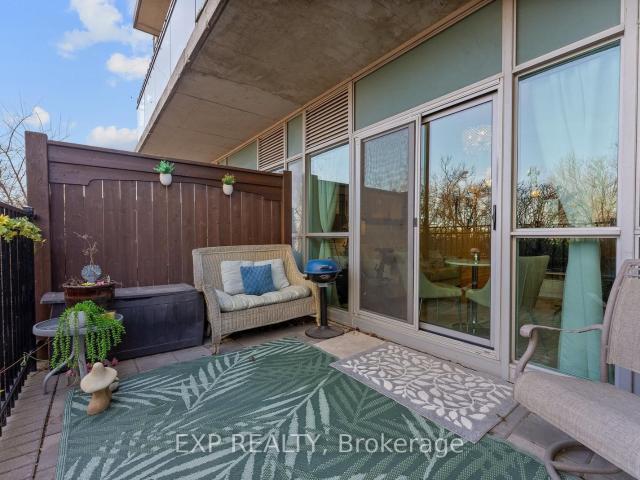 422 165 Legion Road N, Etobicoke | 1Beds/1Bath, Condo, $2,000/mo | Condos. Ca