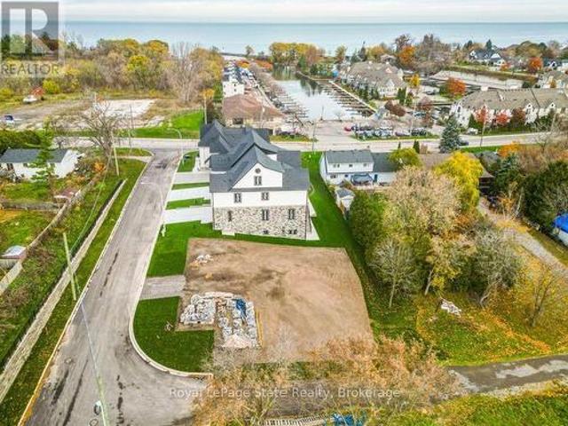 422 424 Robinson Street N, Grimsby Beach, ON, L3M 3C8 vacant land for sale | Listing ID X13574 | Royal LePage