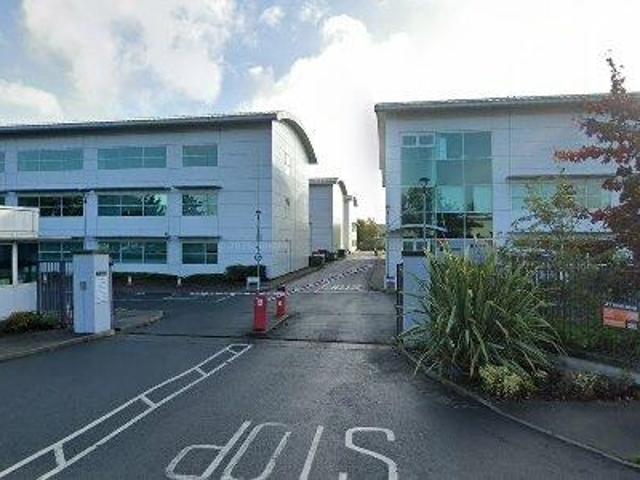 422 m2 office space for sale in Dublin 12