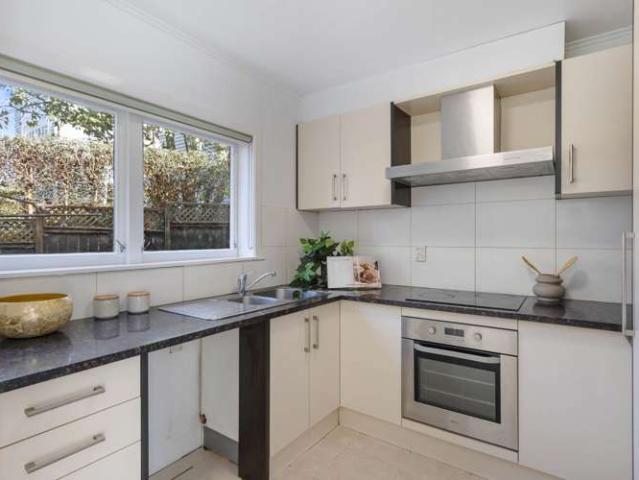4/22A Shipherds Avenue, Epsom, Auckland City