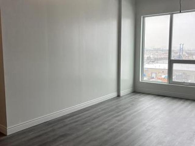423 600 Dixon Road, Toronto, ON, M9W 1J1 commercial for lease | Listing ID W13422 | Royal LePage