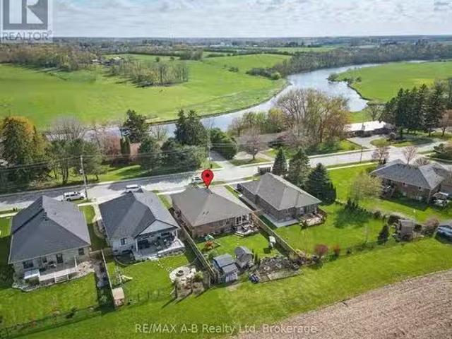 423 Emily Street, St. Marys, ON, N4X 0B7 house for sale Lis.