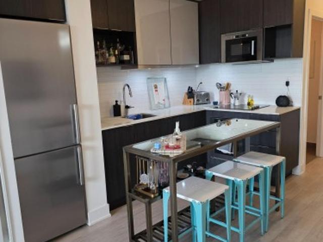 424 99 The Donway Road W, Toronto, ON, M3C 0N8 lease for lease | Listing ID C13424 | Royal LePage