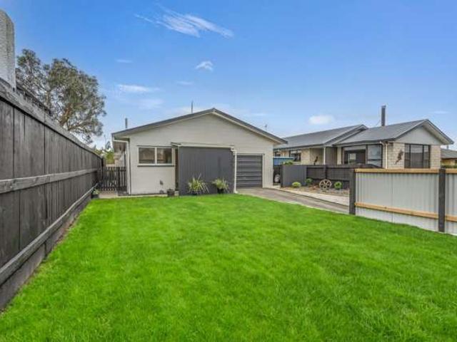 4/24 Cox Street, Ashburton