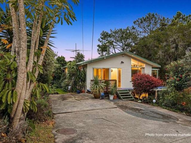 424 Don Buck Road, Massey, Waitakere City