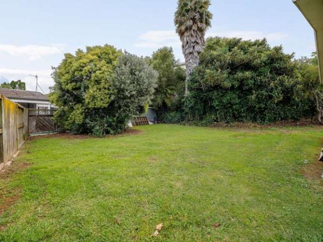 424 Kahikatea Drive, Dinsdale, Hamilton City