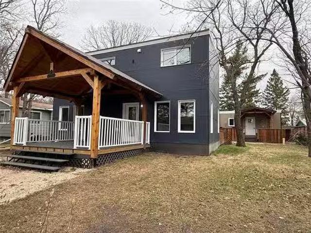 424 Hall Drive, Pelican Lake, MB, R0K 1G0 house for sale Li.