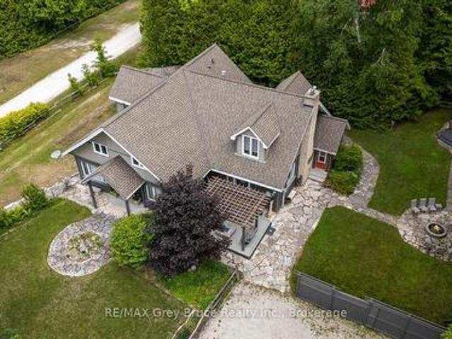 424 Huron Road, South Bruce Peninsula, ON, N0H 2T0 house for sale | Listing ID X13526 | Royal LePage