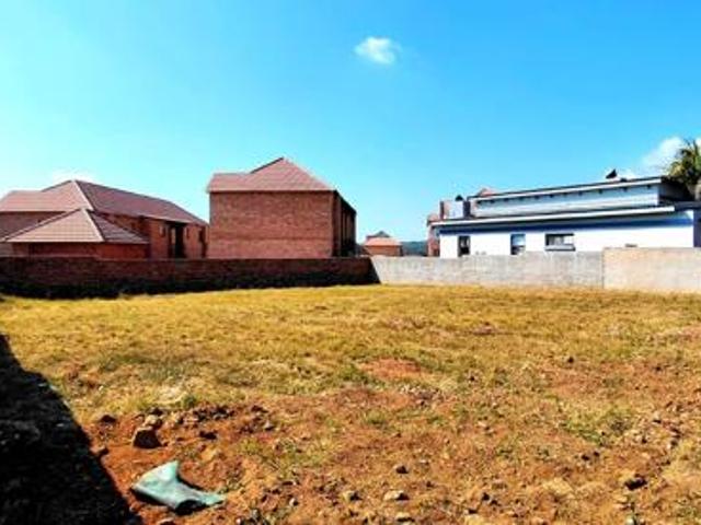 424 m² Land available in Bendor