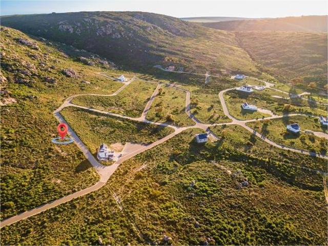 424 m² Land available in St Helena Views