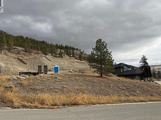4250 Falcon Crest Drive Merritt, British Columbia