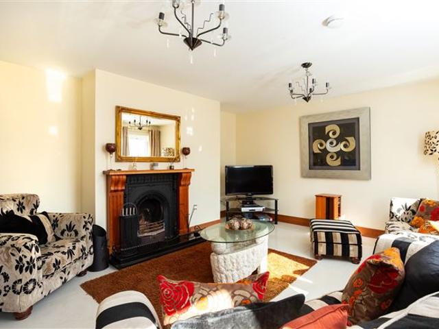 425,000 | Newtown, Rosscarbery, West Cork Hodnett Forde Property Services 4927 MyHome. Ie Residential