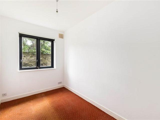 425,000 | Apartment 130, Brooklawn, Clontarf, Dublin 3 KM PROPERTY 5002 MyHome. Ie Residential