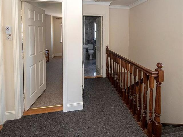 425,000 | 12 TOURNORE COURT, ABBEYSIDE, Dungarvan, Waterford Denise Radley Auctioneers 5006 MyHome. Ie Residential