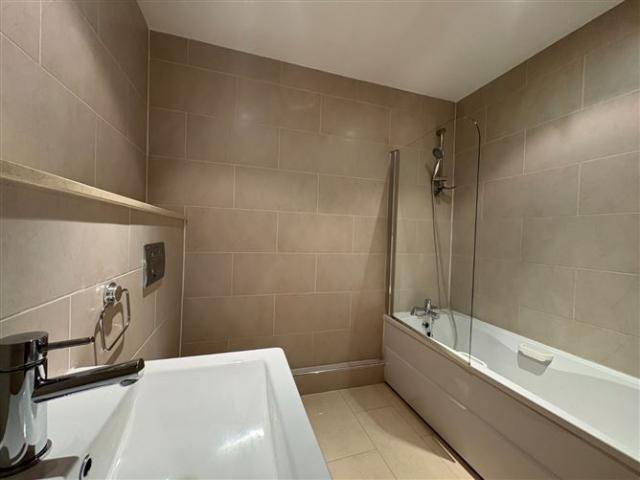 425,000 | 314 Beechwood Court, Stillorgan, Co. Dublin DNG Rock Road 5011 MyHome. Ie Residential