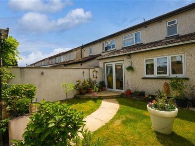 425,000 | 32 Corbally Rise, Citywest, Co. Dublin Ray Cooke Auctioneers 5003 MyHome. Ie Residential