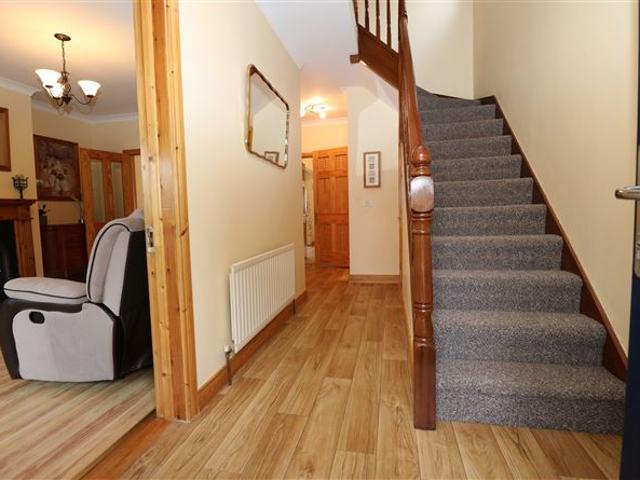 425,000 | 44 Park Way, Grane Rath, Drogheda, Meath Shane Black Property Advisors and Agents Ltd 5005 MyHome. Ie Residential