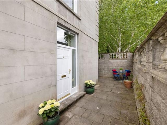 425,000 | 8 Old Connaught House, Old Connaught, Rathmichael, Co. Dublin Sherry FitzGerald Bray 5002 MyHome. Ie Residential